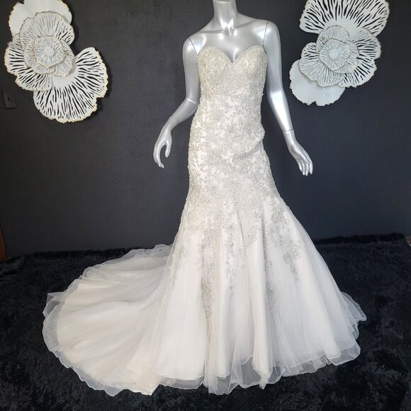 NWT~$3299~ALLURE BRIDAL~SZ 2/4~CHAMPAGNE STRAPLESS FIT & FLARE WEDDING DRESS - Picture 5 of 16